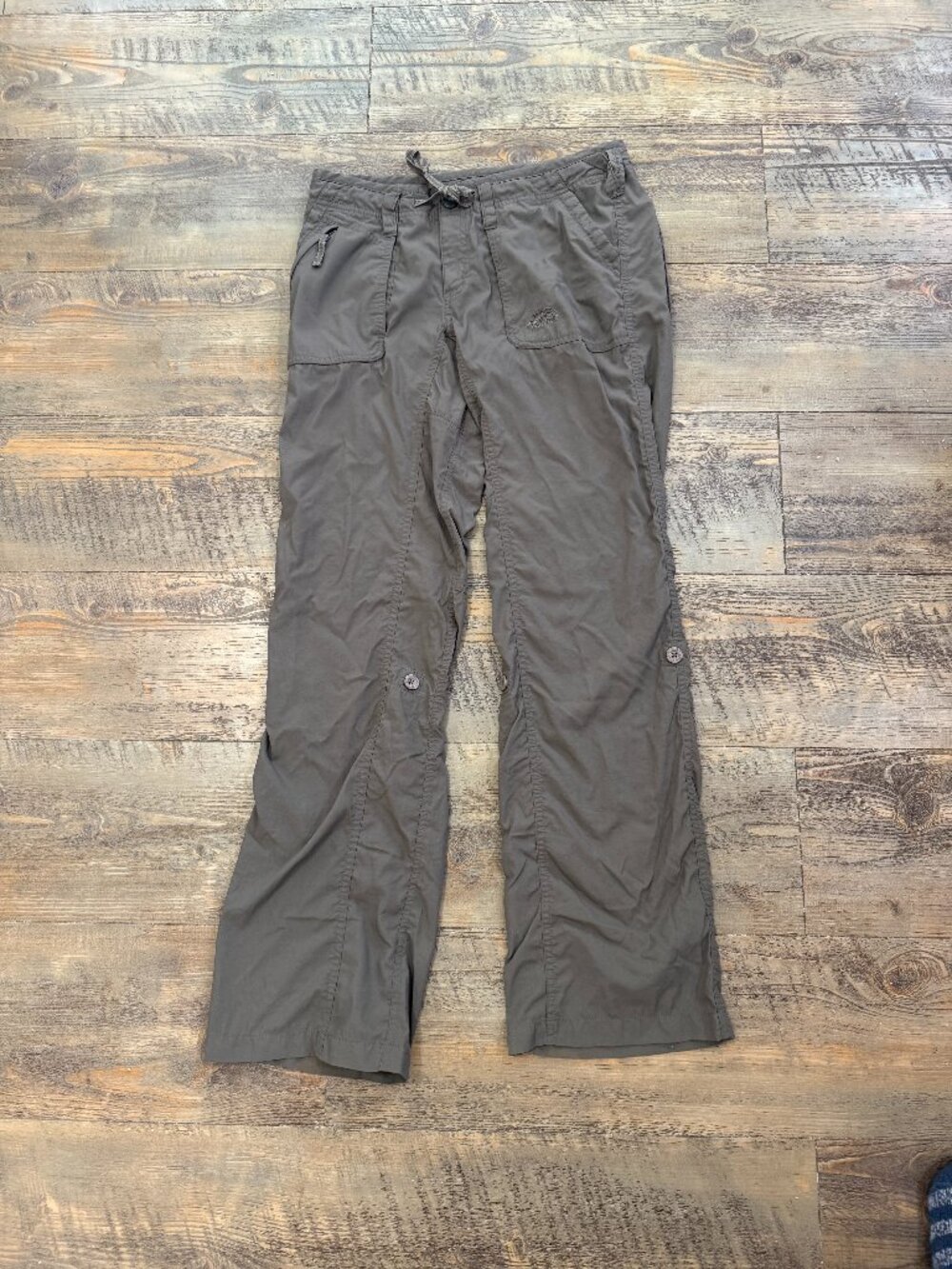 The North Face Lightweight Nylon Hiking Pant (Sz 6)
